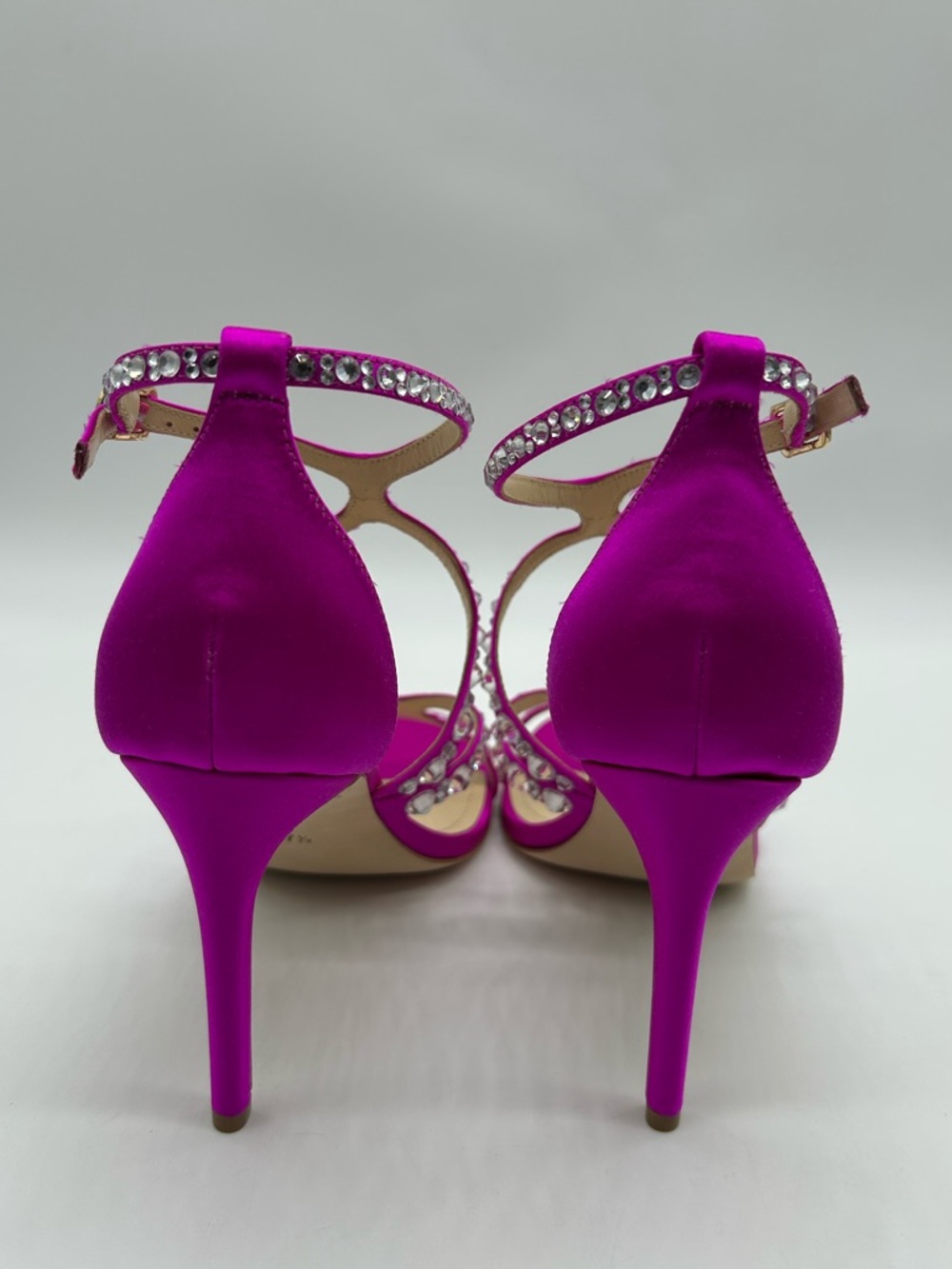 Dee Ocleppo Fiji Pink Crystal Strappy Heels 7.5 New With Box - Picture 7 of 13